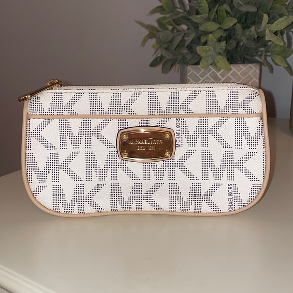 MICHAEL Michael Kors Handbags - Michael Kors Bag